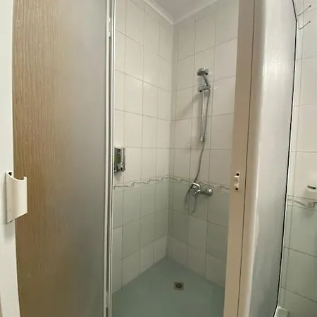 Tavra Appartement *