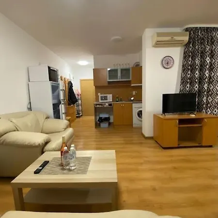 Appartement Tavra *